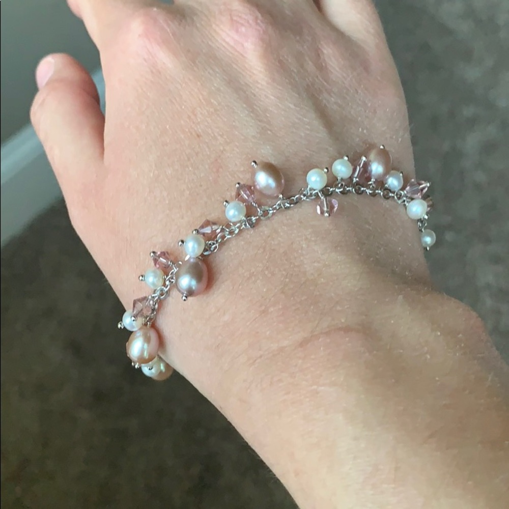 Dangle bracelet